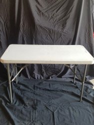 Table Rectangle White Resin 4' x 24