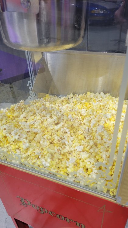 Popcorn Machine on Cart – Party Tents & Events